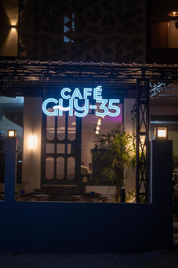 Hotel Gs Residency Guwahati Zewnętrze zdjęcie