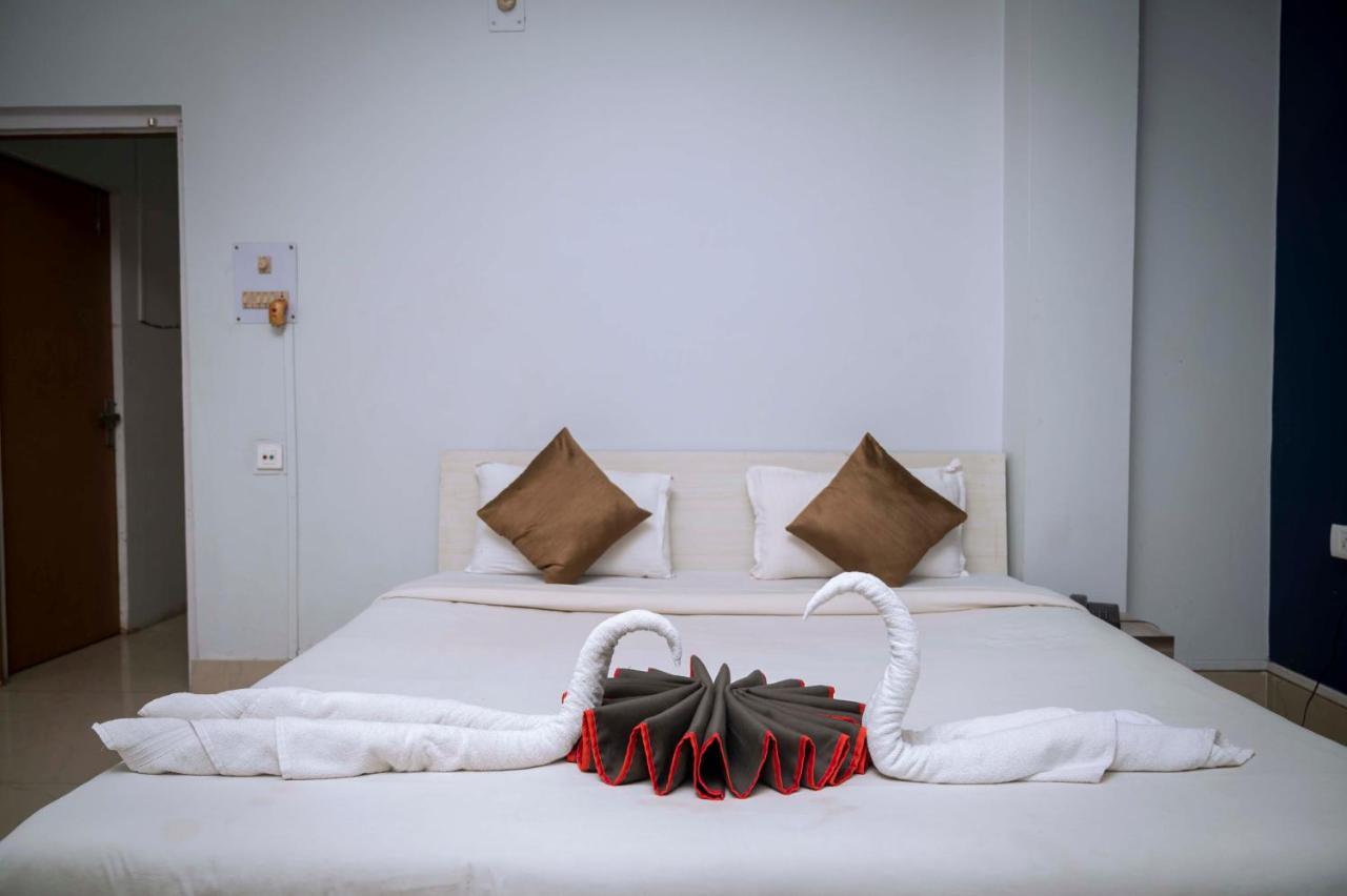 Hotel Gs Residency Guwahati Zewnętrze zdjęcie